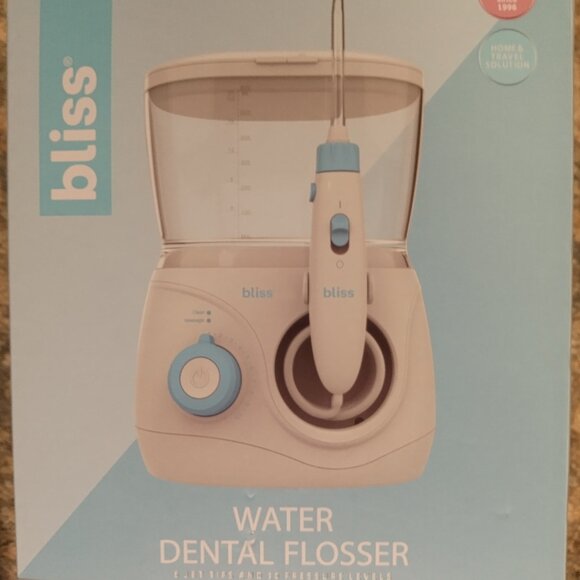 Bliss Water Dental Flosser New in box - Picture 1 of 3